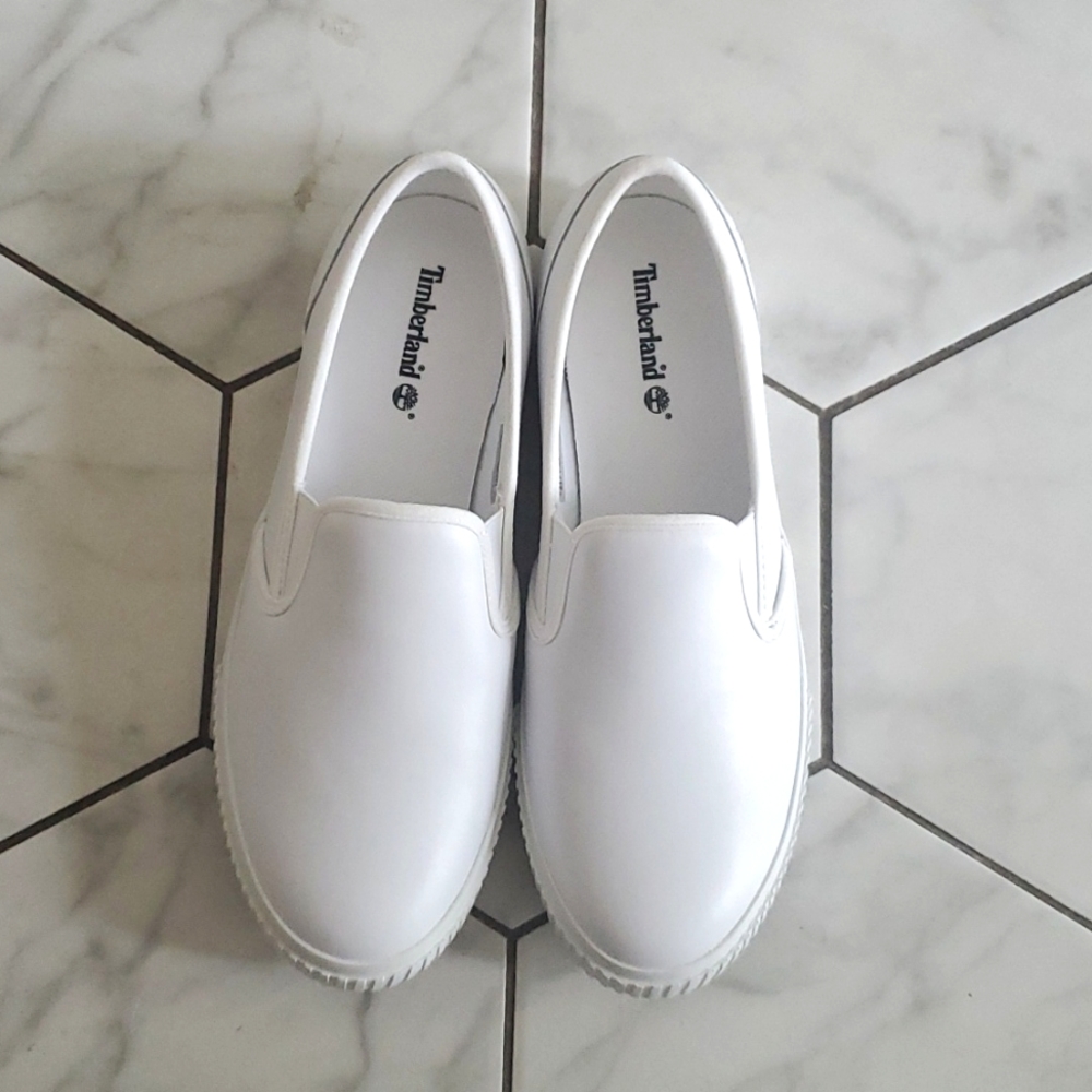 NWOT Timberland Skyla Bay Slip-on
